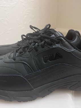 Fila Men's Black Leather Athletic Sneakers